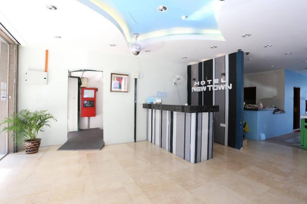 סובאנג ג'איה New Town Hotel Usj Sentral מראה חיצוני תמונה
