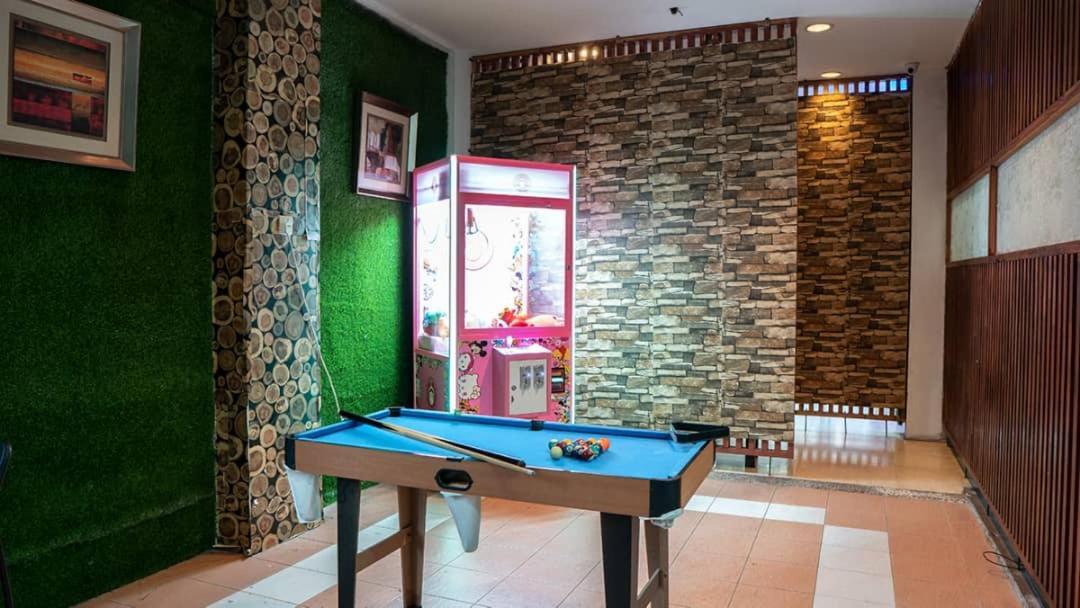 סובאנג ג'איה New Town Hotel Usj Sentral מראה חיצוני תמונה
