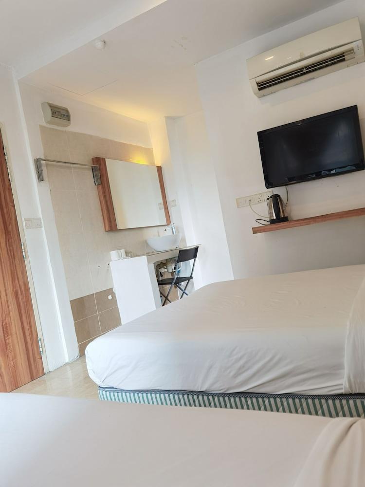 סובאנג ג'איה New Town Hotel Usj Sentral מראה חיצוני תמונה